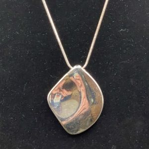 N209 Chico’s pendant